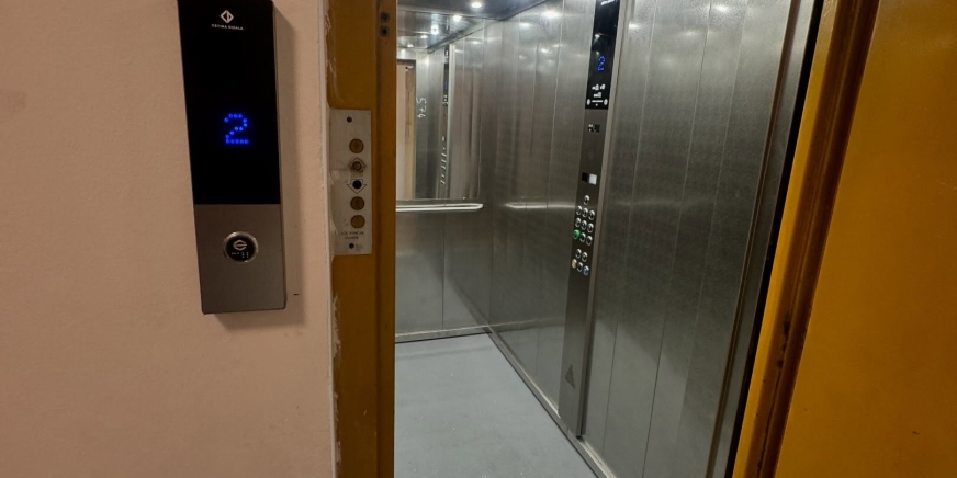 Jubilarna 90. modernizacija dizala: Neboder Vrančićeva 15 u Splitu